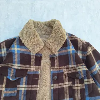 کت چهارخونه داخل خز زنانه رنگ قهوه ای